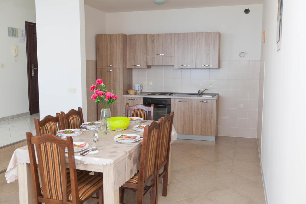 دْغاماي Apartmani Turudic المظهر الخارجي الصورة