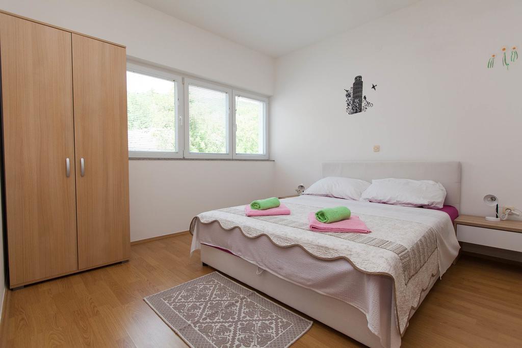 دْغاماي Apartmani Turudic المظهر الخارجي الصورة