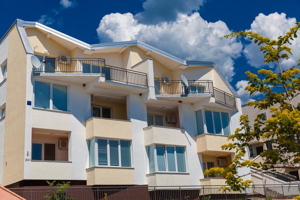 دْغاماي Apartmani Turudic المظهر الخارجي الصورة